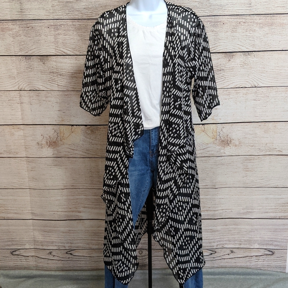 LuLaRoe Shirley Kimono